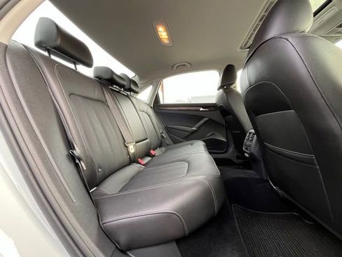 Certified 2020 Volkswagen Passat 2.0T SEL image 21