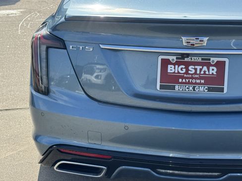 Used 2023 Cadillac CT5 Sport RWD image 11