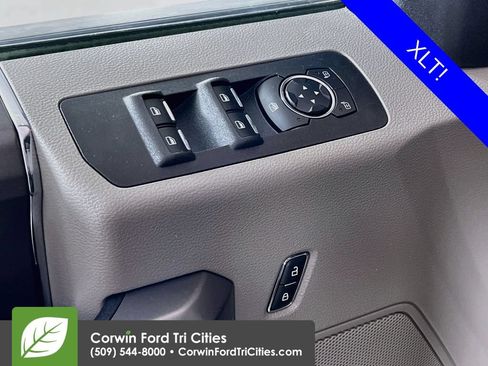 Used 2019 Ford F150 XLT w/ Equipment Group 302A Luxury AWD/4WD image 12