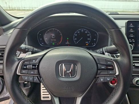 Used 2019 Honda Accord Sport image 18