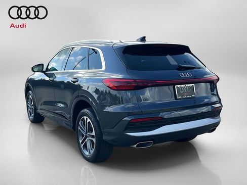 Used 2025 Audi Q5 Premium Plus w/ Premium Plus AWD/4WD image 5