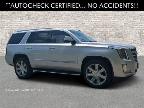 Used 2020 Cadillac Escalade Luxury AWD/4WD image 1