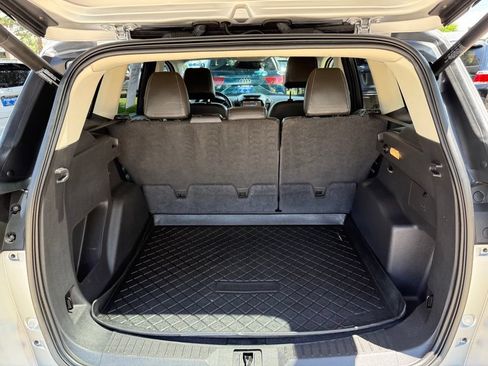 Used 2015 Ford Escape SE w/ Equipment Group 201A AWD/4WD image 16