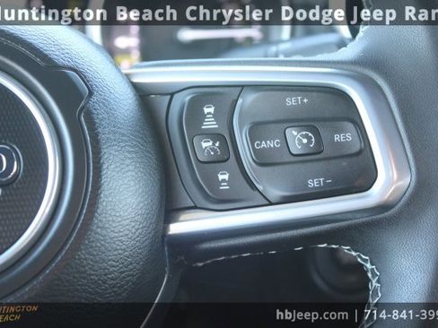 Used 2023 Jeep Wrangler Unlimited Sahara w/ Safety Group image 16