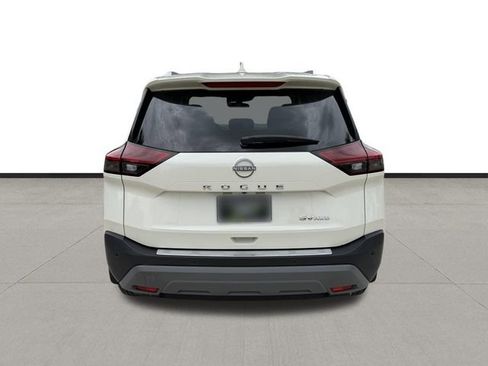 Used 2022 Nissan Rogue SV w/ SV Premium Package AWD/4WD image 6