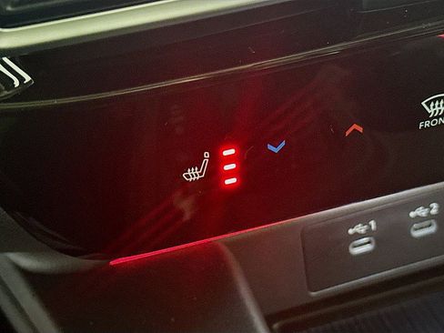 New 2026 Nissan Sentra SV w/ SV Convenience Package FWD image 21