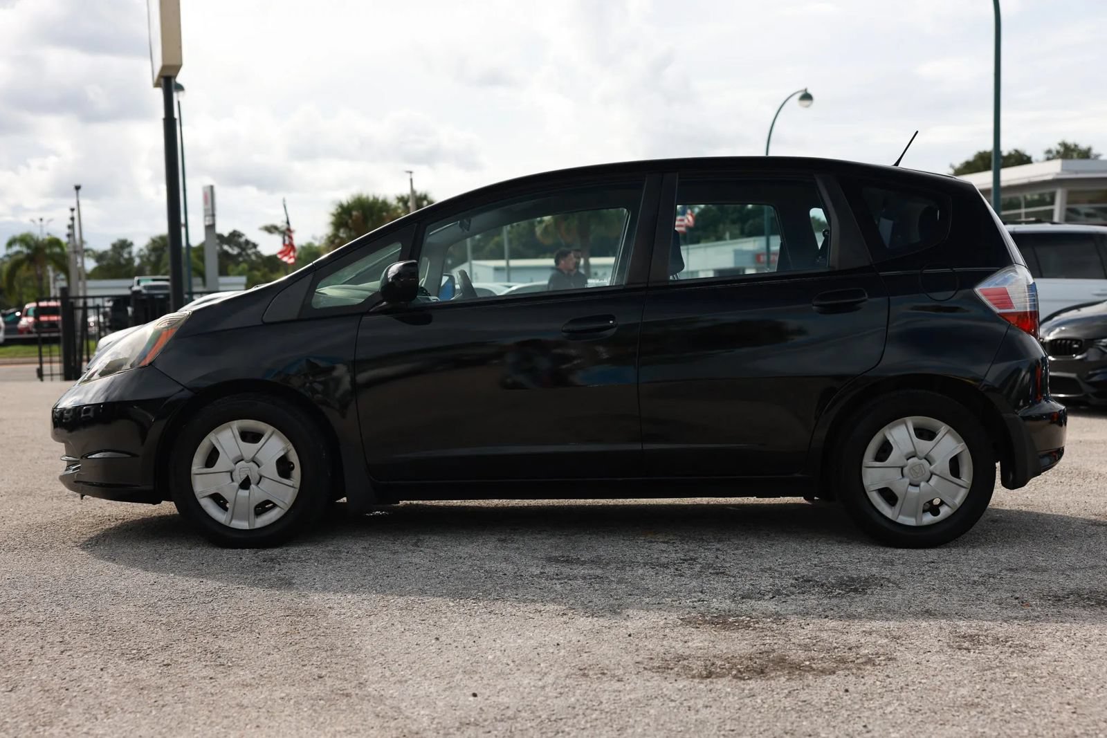 Used 2013 Honda Fit image 2