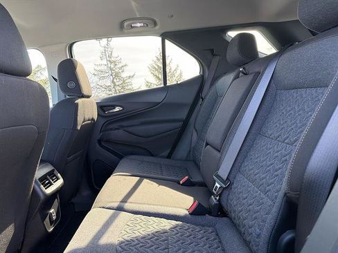 Used 2023 Chevrolet Equinox LT AWD/4WD image 22