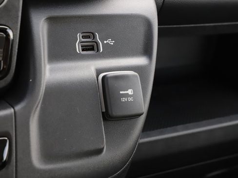 New 2026 RAM ProMaster 3500 w/ Convenience Group image 24