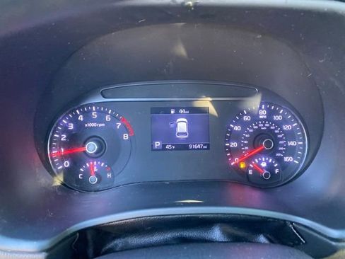 Used 2020 Kia Soul LX image 18