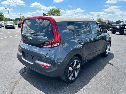 Used 2020 Kia Soul EX w/ Option Group 015 FWD image 9
