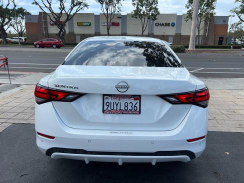 Used 2025 Nissan Sentra SV FWD image 7
