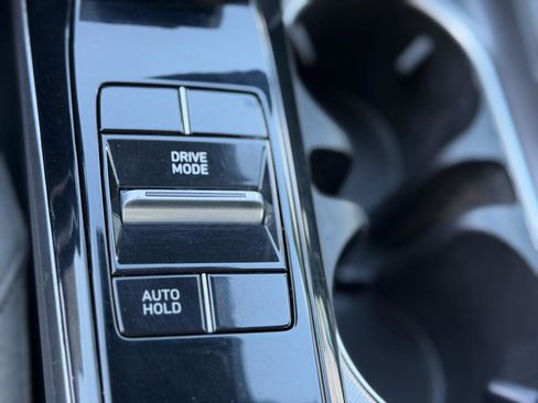 Used 2020 Hyundai Sonata SE w/ Cargo Package FWD image 22