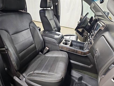 Used 2015 GMC Sierra 2500 Denali image 16