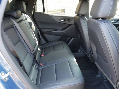 New 2026 Chevrolet Equinox LT AWD/4WD image 13