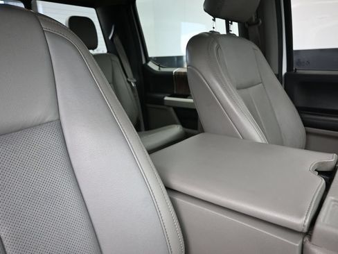 Used 2020 Ford F150 Lariat w/ Equipment Group 501A Mid AWD/4WD image 26