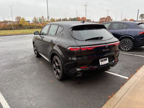 New 2025 Alfa Romeo Tonale image 9