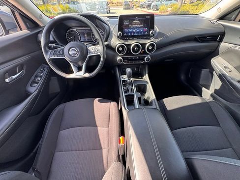 Used 2025 Nissan Sentra SV FWD image 19