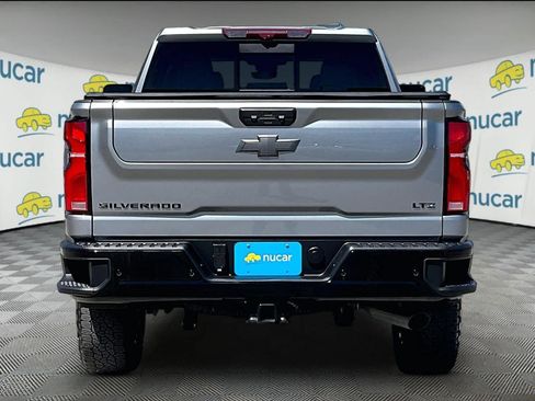 Used 2025 Chevrolet Silverado 2500 LTZ w/ Trail Boss Package AWD/4WD image 5