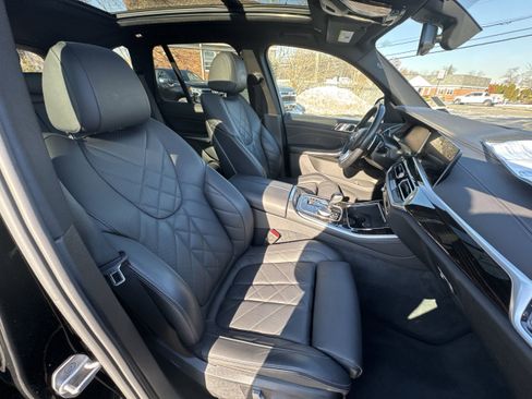 Used 2023 BMW X5 xDrive40i w/ Premium Package image 29