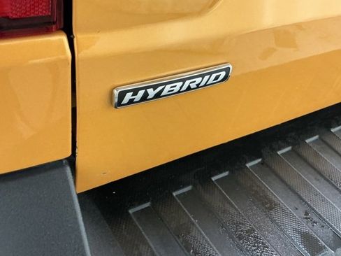 Used 2023 Ford Maverick Lariat w/ Lariat Luxury Package image 8