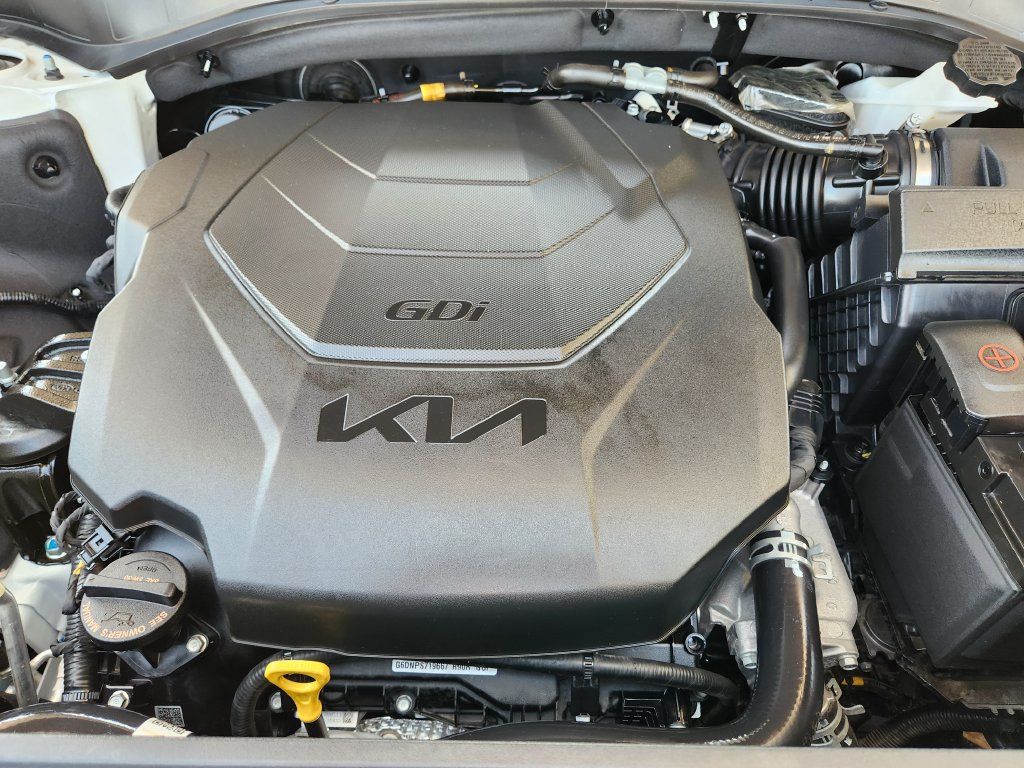 Used 2024 Kia Telluride SX w/ Towing Package AWD/4WD image 32