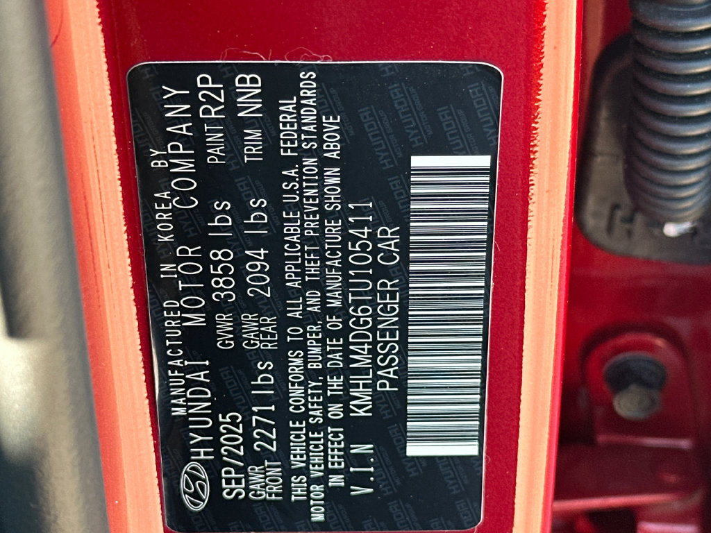 Certified 2026 Hyundai Elantra Sport FWD image 35