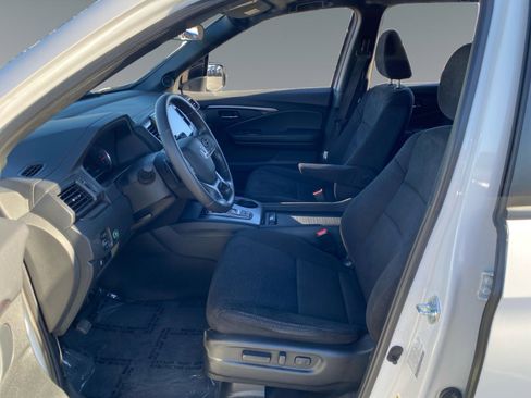Used 2022 Honda Pilot Sport image 9