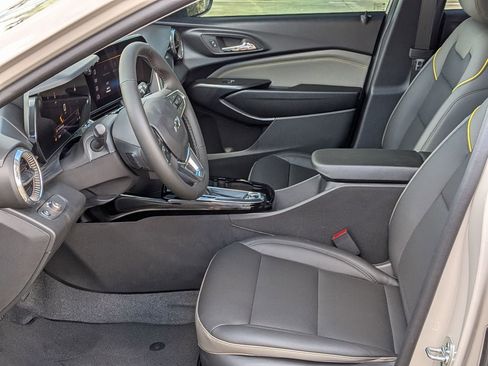 New 2026 Chevrolet Trax ACTIV w/ Driver Confidence Package image 18