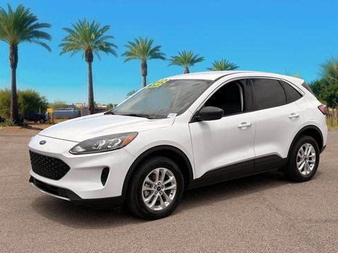 Certified 2022 Ford Escape SE AWD/4WD image 32