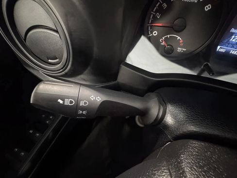 Used 2023 Toyota Tacoma SR AWD/4WD image 28