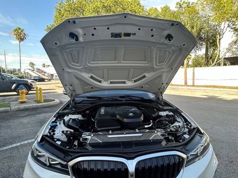 Used 2025 BMW 330i Sedan RWD image 28