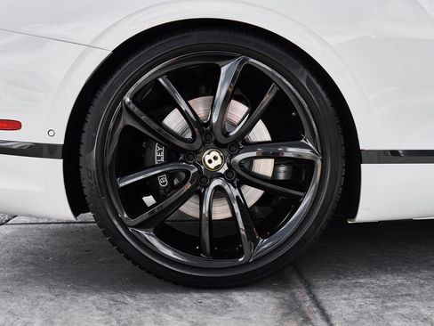Used 2020 Bentley Continental GT AWD/4WD image 20