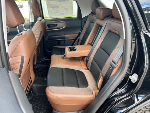 New 2025 Ford Bronco Sport Outer Banks w/ Sasquatch Outer Banks Package image 14