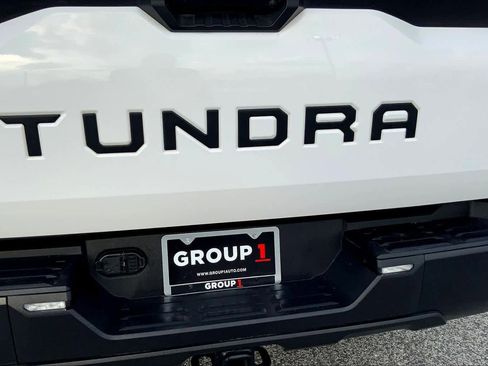 Used 2023 Toyota Tundra SR5 AWD/4WD image 10