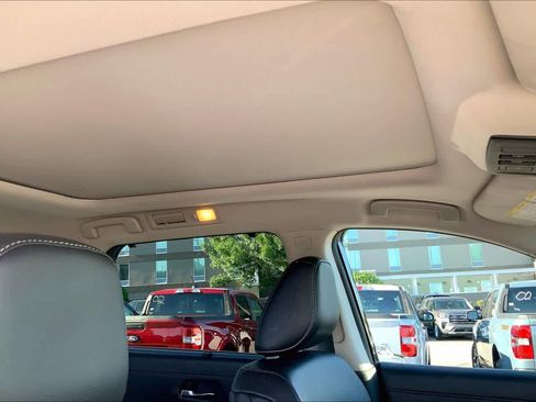 Used 2023 Nissan Pathfinder SL w/ SL Premium Package FWD image 13