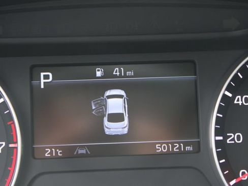 Used 2023 Kia Forte LXS w/ LXS Technology Package FWD image 20