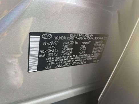 Certified 2023 Hyundai Santa Fe Limited AWD/4WD image 18