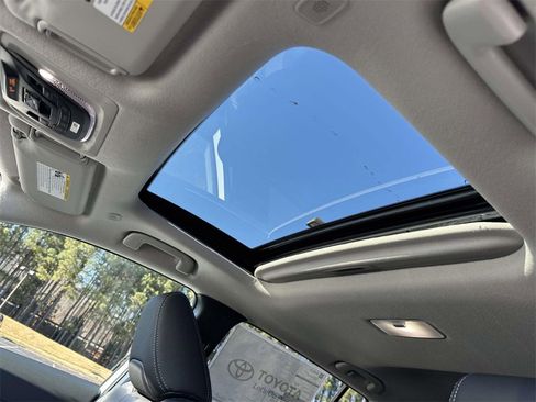 New 2026 Toyota Corolla Cross XLE w/ Convenience Package image 18