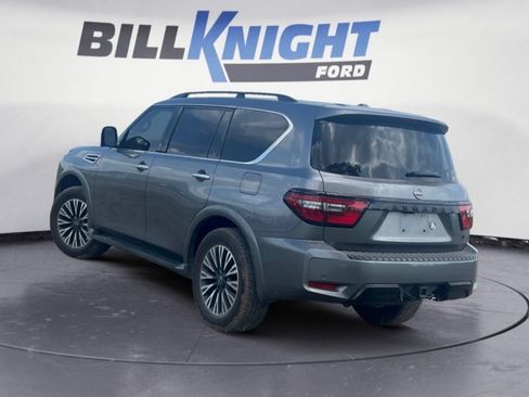 Used 2024 Nissan Armada SL w/ Midnight Edition Package RWD image 3