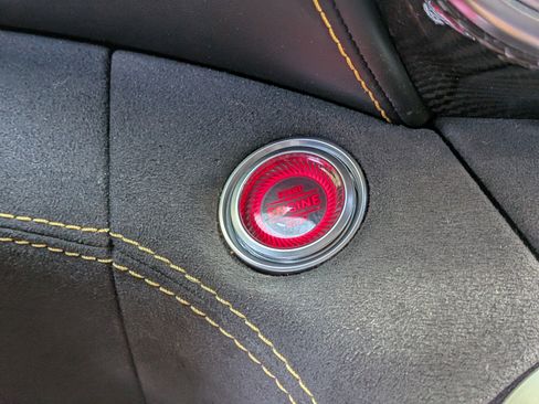 Used 2020 Mercedes-Benz AMG GT C image 25