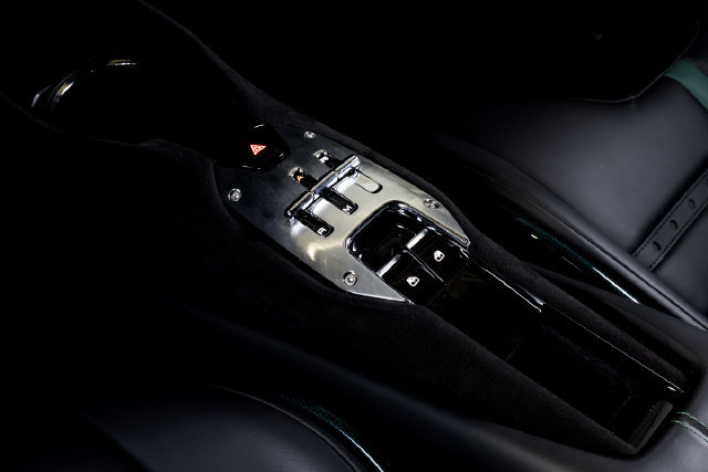 Used 2024 Ferrari 296 GTB RWD image 34