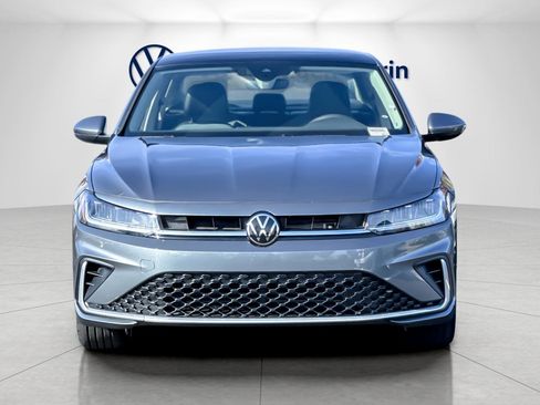 New 2026 Volkswagen Jetta SE image 8