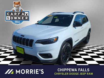 Used 2023 Jeep Cherokee Altitude Lux