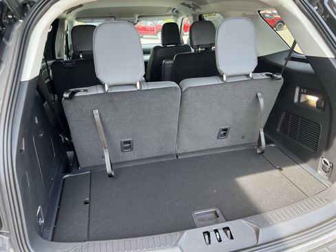 New 2025 Ford Explorer Active image 28