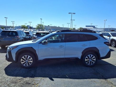 New 2025 Subaru Outback Limited w/ Popular Package #2 image 3