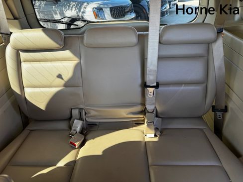 Used 2006 Ford Freestar SEL image 14