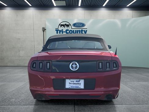 Used 2014 Ford Mustang V6 w/ Equipment Group 102A image 7