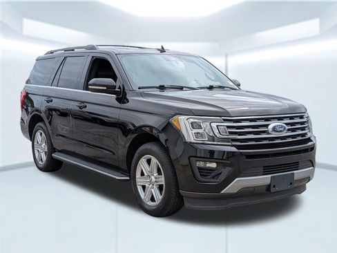 Used 2020 Ford Expedition XLT w/ Equipment Group 202A RWD image 8