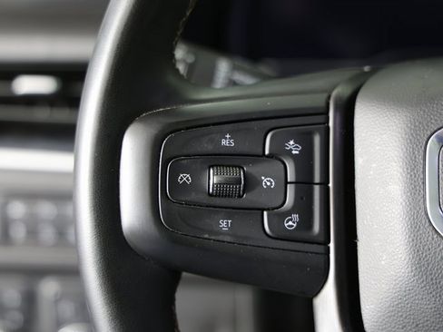 Used 2024 GMC Yukon AT4 w/ AT4 Premium Package image 17